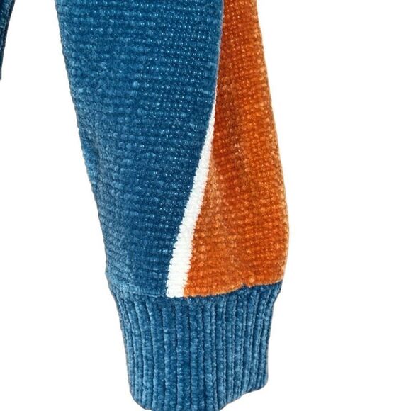 Urban outfitters Juno Velour Half-Zip pullover Sweater small - Picture 11 of 12